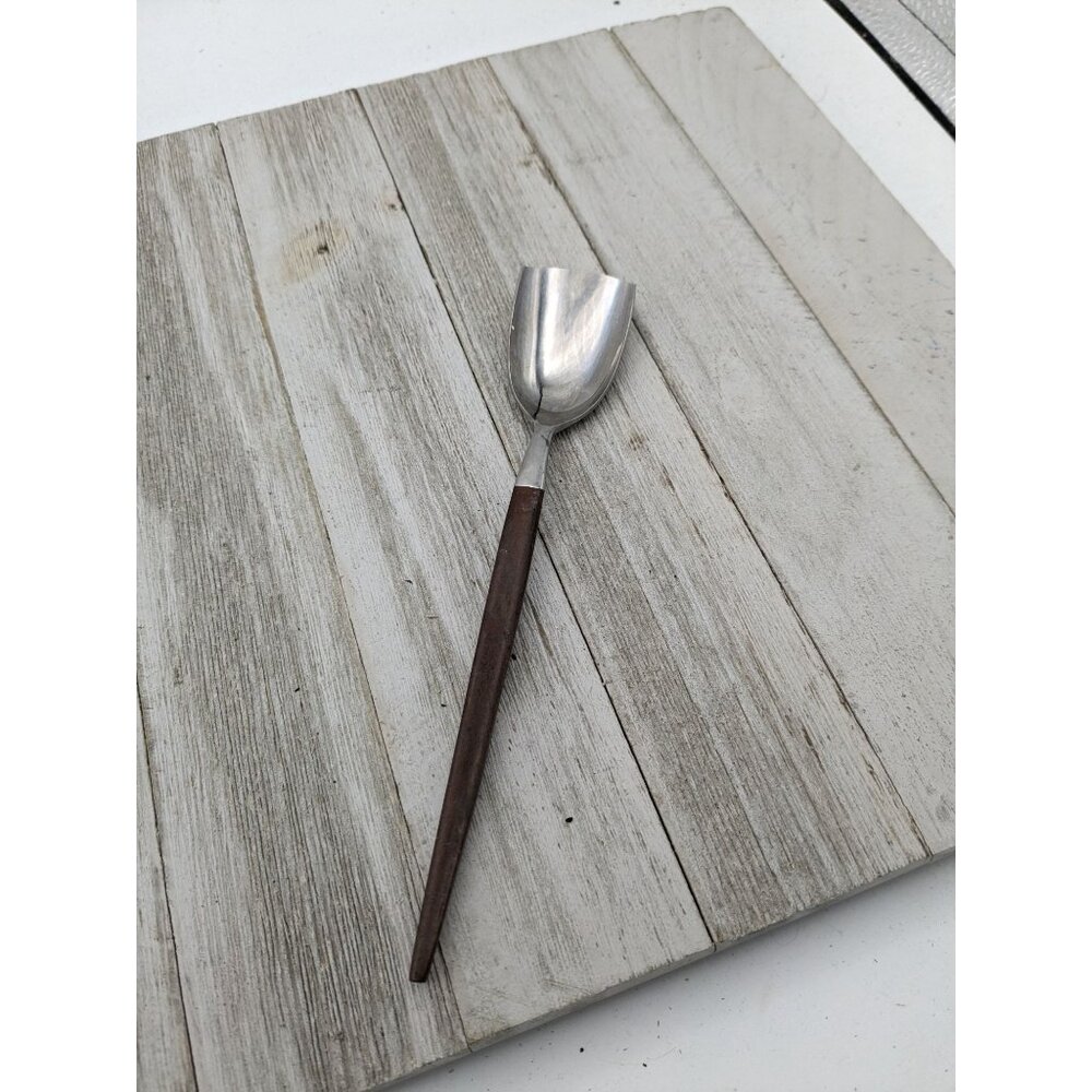 Vintage EKCO ETERNA #1 Mid Century Canoe Muffin Sugar Shovel Spoon Flatware